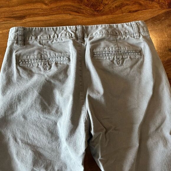 Custom distressed GAP Chino - Picture 6 of 6